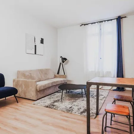 Modern 1br- 4p Le Marais Quarter